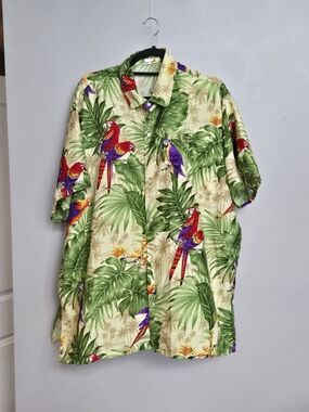 Men's Tropical Parrot Print Short Sleeve Shirt - Beige/Green